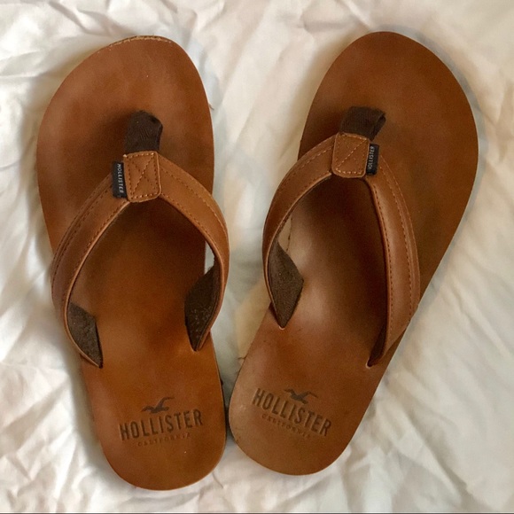 hollister leather flip flops